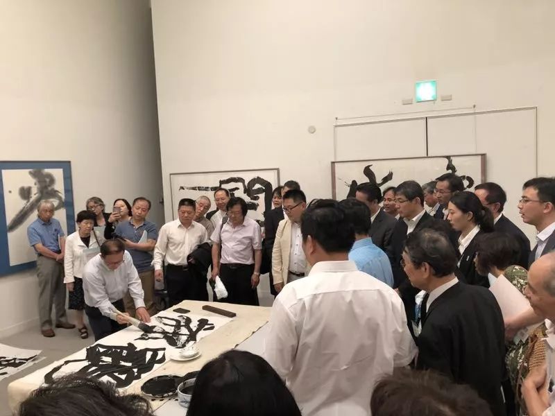 “安徽——高知”友城缔结25周年书画展在日本高知举办(图12) “安徽——高知”友城缔结25周年书画展在日本高知举办(图12)