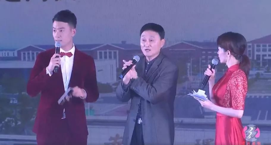 文艺名家进高校——省文联文艺小分队走进安徽理工大学(图37) 文艺名家进高校——省文联文艺小分队走进安徽理工大学(图37)