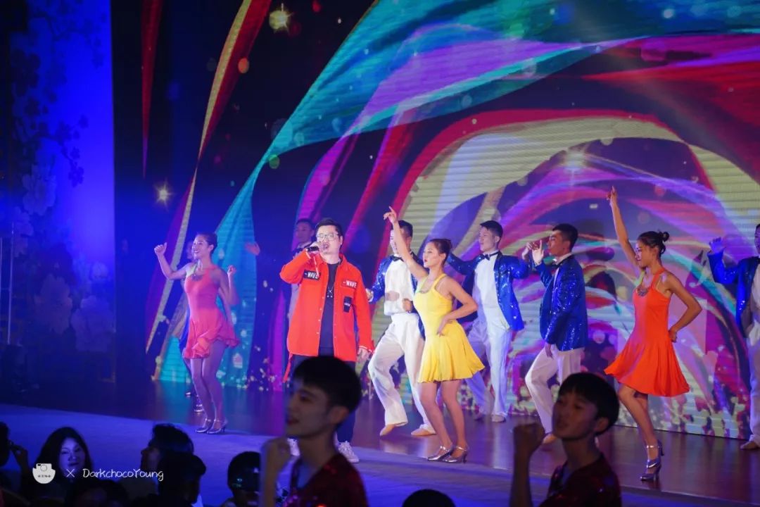 文艺名家进高校——省文联文艺小分队走进安徽理工大学(图36) 文艺名家进高校——省文联文艺小分队走进安徽理工大学(图36)