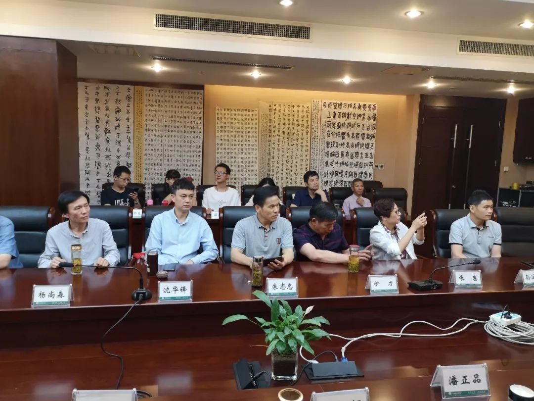 安徽省书协备战十二届国展篆书作品看稿会在合肥举行(图14)