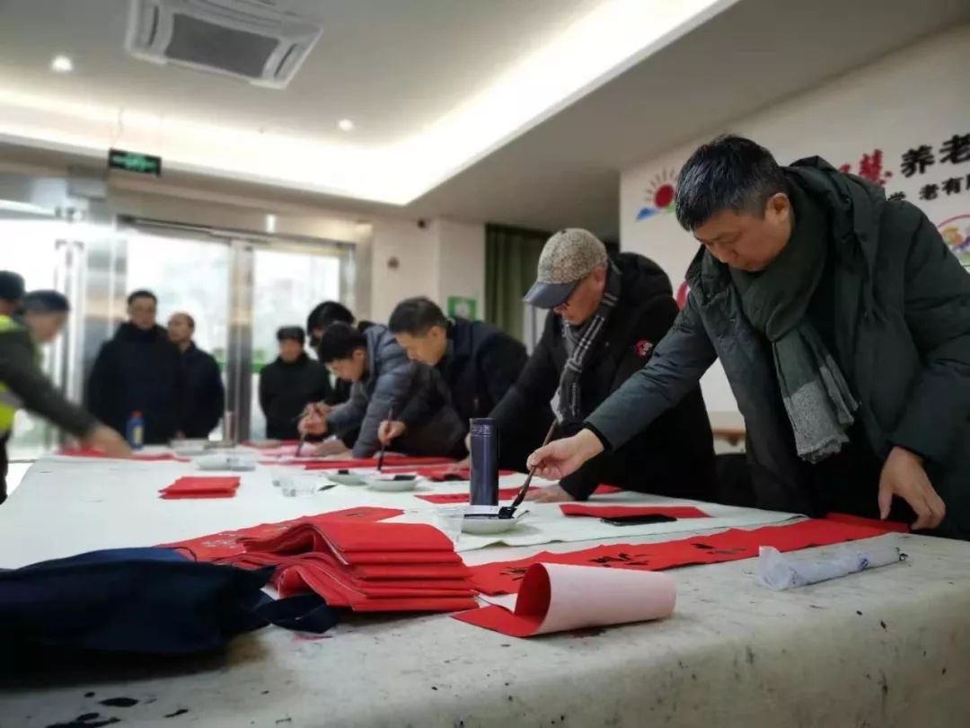 全省书法界深入开展2020年“我们的中国梦”——文化进万家暨“同心同书·祖国新春好”送万福进万家活动(二)(图7) 全省书法界深入开展2020年“我们的中国梦”——文化进万家暨“同心同书·祖国新春好”送万福进万家活动(二)(图7)