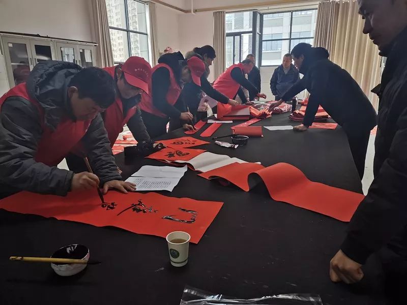 全省书法界深入开展2020年“我们的中国梦”——文化进万家暨“同心同书·祖国新春好”送万福进万家活动(二)(图27) 全省书法界深入开展2020年“我们的中国梦”——文化进万家暨“同心同书·祖国新春好”送万福进万家活动(二)(图27)