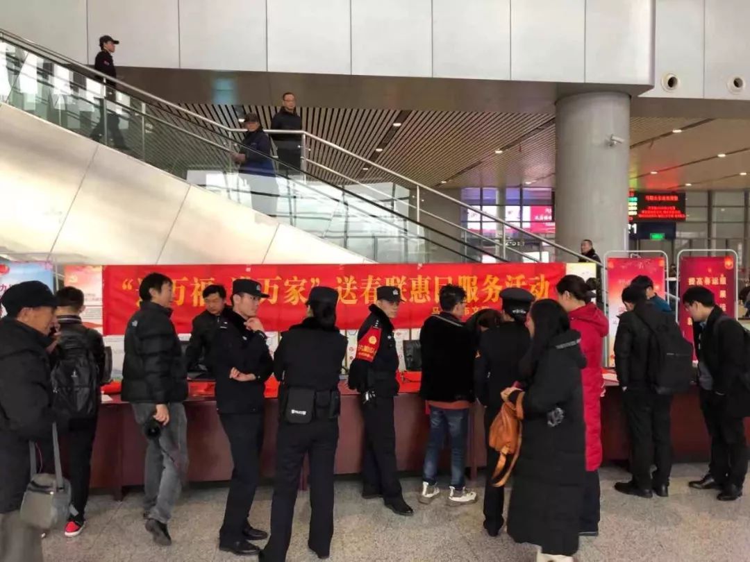 全省书法界深入开展2020年“我们的中国梦”——文化进万家暨“同心同书·祖国新春好”送万福进万家活动(二)(图41) 全省书法界深入开展2020年“我们的中国梦”——文化进万家暨“同心同书·祖国新春好”送万福进万家活动(二)(图41)