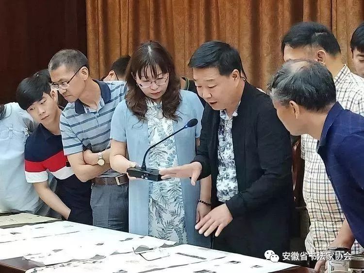 省书协篆刻艺术专业委员会工作会议暨骨干作者看稿会在肥召开(图10) 省书协篆刻艺术专业委员会工作会议暨骨干作者看稿会在肥召开(图10)