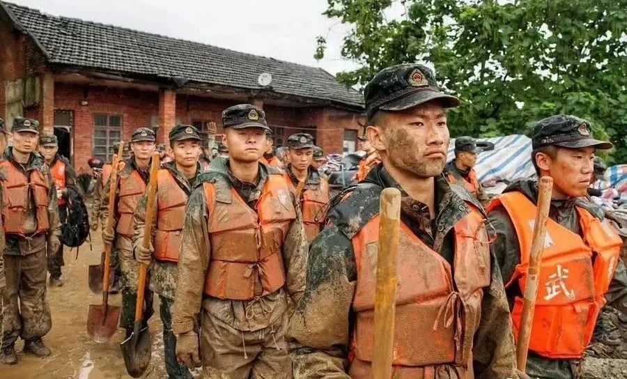 闻“汛”而动，“艺”往无前，抗洪救灾——芜湖市书法家协会在行动(图4)