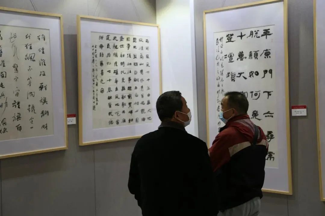 传承红色文化 携手共迎小康｜苏皖两省六市书画展在蚌埠开幕(图6)