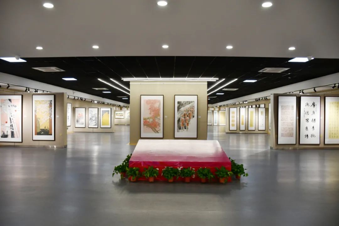 “巾帼心向党 喜迎二十大”——安徽省首届巾帼美术书法作品展在合肥开幕(图21) 图片